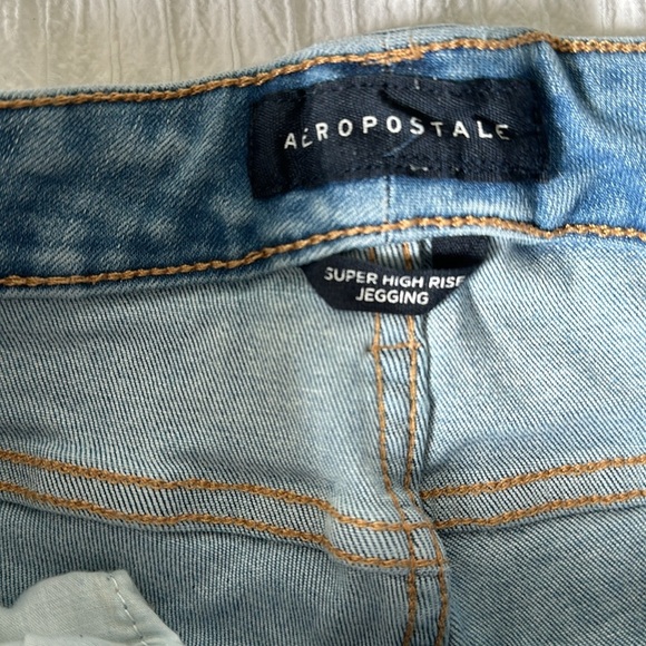 Aeropostale Super High Rise Jegging Size 6 - Picture 2 of 5